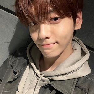 Meet your Posher, Elaine